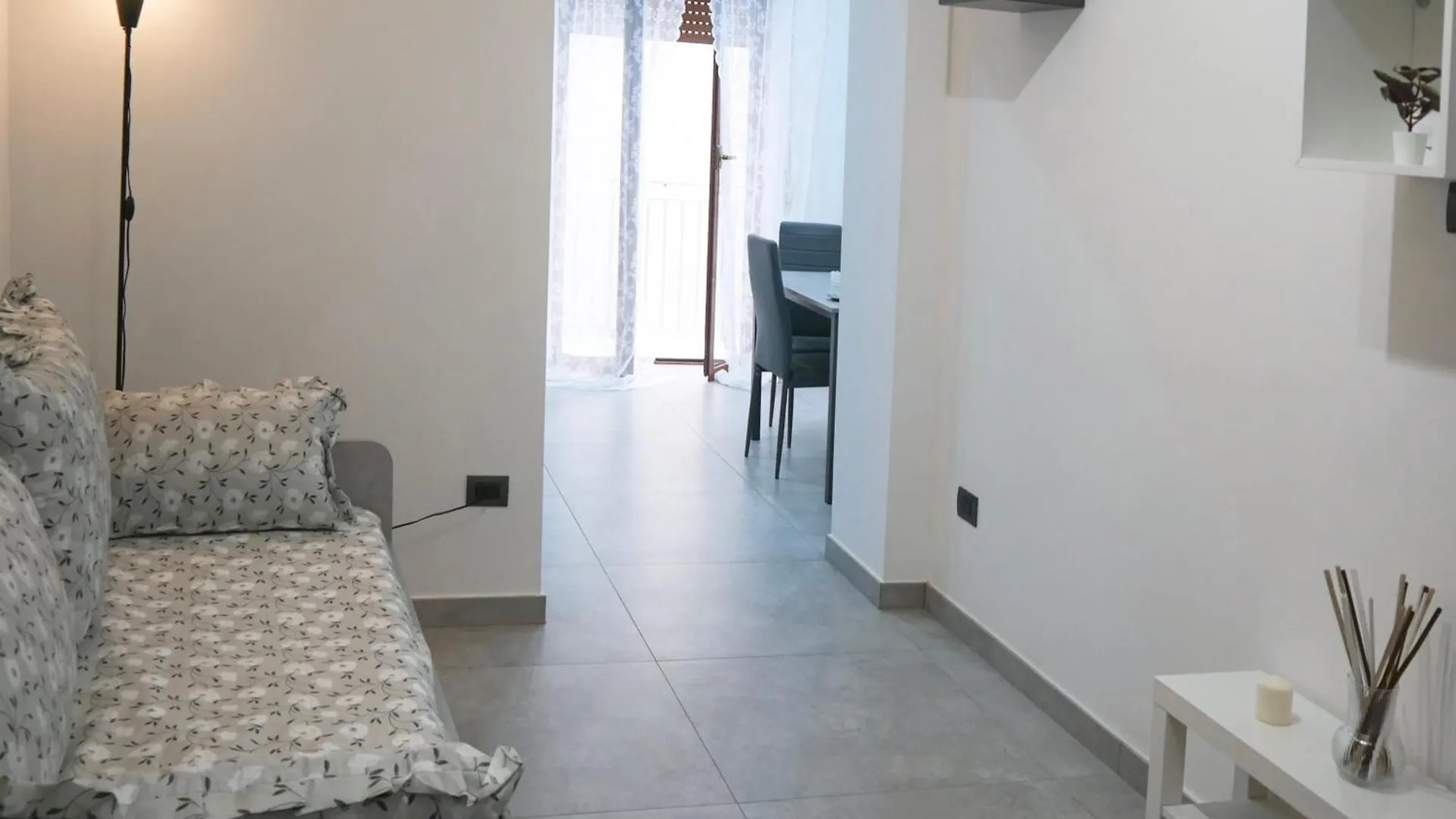 La Piazzetta Apartment Naples